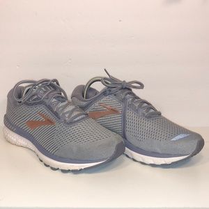 Brooks Women’s Adrenaline GTS 20 Running Shoes